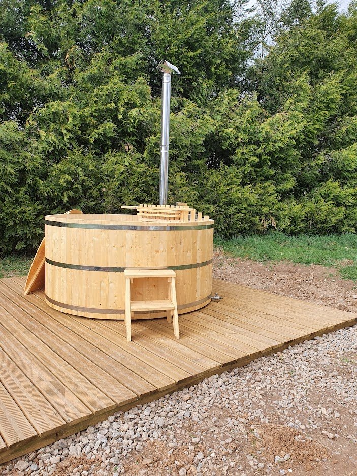Scegli La Base Ideale Per La Tua Vasca Idromassaggio In Legno Il Pilastro Del Tuo Relax 2