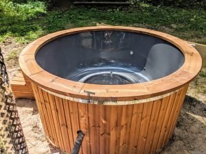 Hot Tub Idromassaggio In Vetroresina Con Stufa Esterna (27)