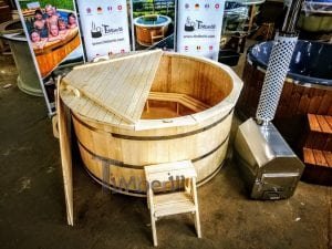 Vasca Idromassaggio Esterna In Legno Con Stufa Esterna (2)