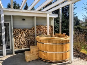 Vasca Idromassaggio Per Esterno Riscaldata Legno (2)