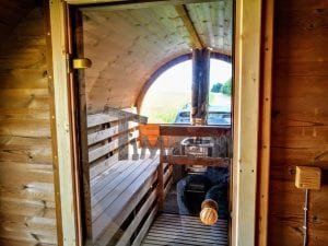 Sauna A Botte All'aperto Con Caminetto E Forno A Legna (18)