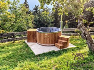 TimberIN Nordic Core™ – vasca idromassaggio da esterno con stufa a legna integrata