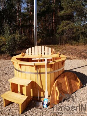 TimberIN Nordic Deluxe in abete, vasca in legno con bordo largo – foto cliente