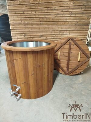 Vasca rotonda per bagno freddo TimberIN in termolegno con vasca interna in acciaio inox AISI 316, vista d'insieme