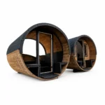TimberIN Nordic Barrel Panorama™ – sauna a botte con fronte in vetro, su sfondo bianco