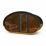 TimberIN Nordic Hobbiton™ Glass – sauna da esterno con fronte in vetro, su sfondo bianco